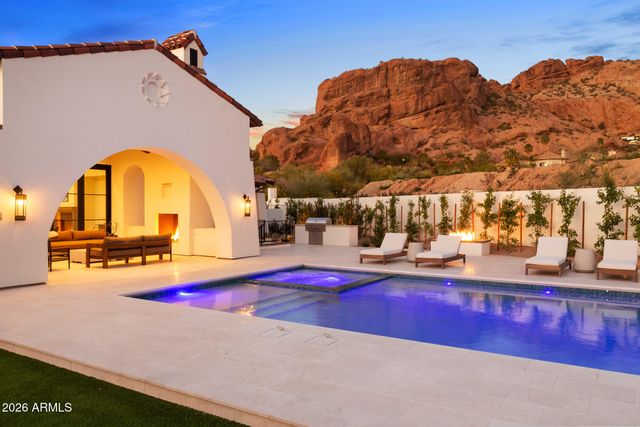 4605 E ROCKRIDGE Road, Phoenix, AZ 85018