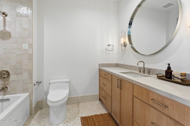 4605 E ROCKRIDGE Road, Phoenix, AZ 85018