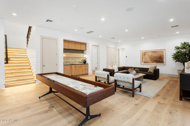 4605 E ROCKRIDGE Road, Phoenix, AZ 85018