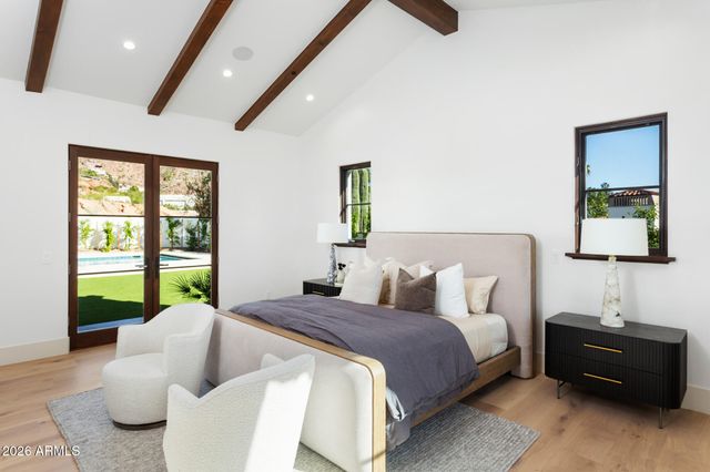 4605 E ROCKRIDGE Road, Phoenix, AZ 85018