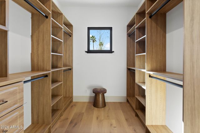 4605 E ROCKRIDGE Road, Phoenix, AZ 85018