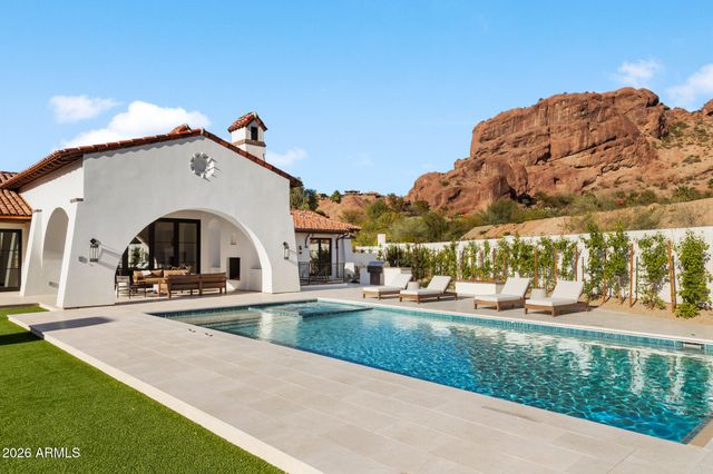 4605 E ROCKRIDGE Road, Phoenix, AZ 85018