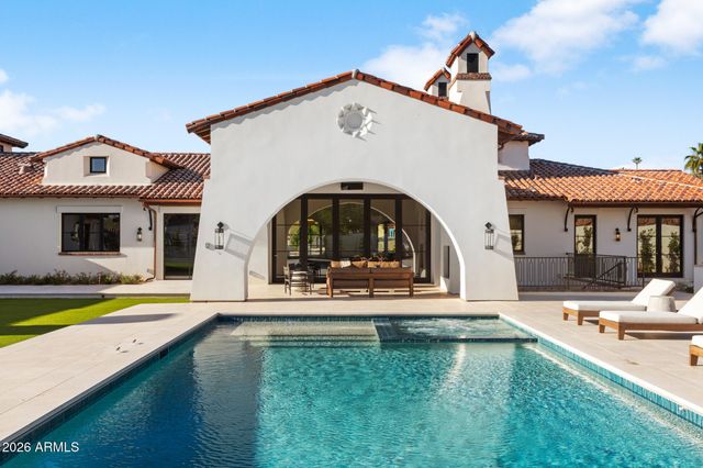 4605 E ROCKRIDGE Road, Phoenix, AZ 85018