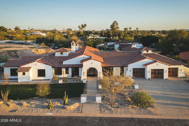 4605 E ROCKRIDGE Road, Phoenix, AZ 85018