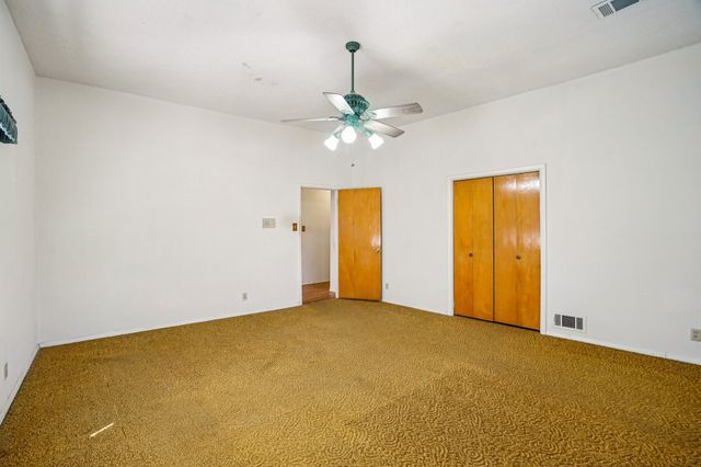 1215 Hill City Drive, Duncanville, TX 75116