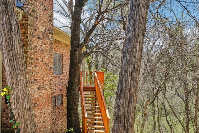 1215 Hill City Drive, Duncanville, TX 75116