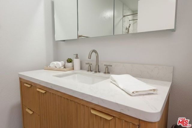 4041 Via Marisol 111, Los Angeles, CA 90042