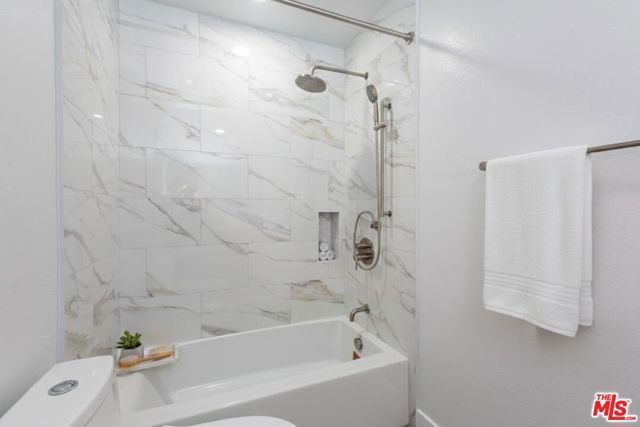 4041 Via Marisol 111, Los Angeles, CA 90042