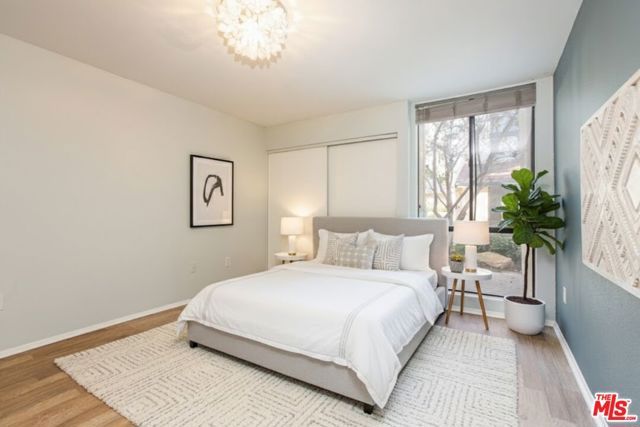 4041 Via Marisol 111, Los Angeles, CA 90042