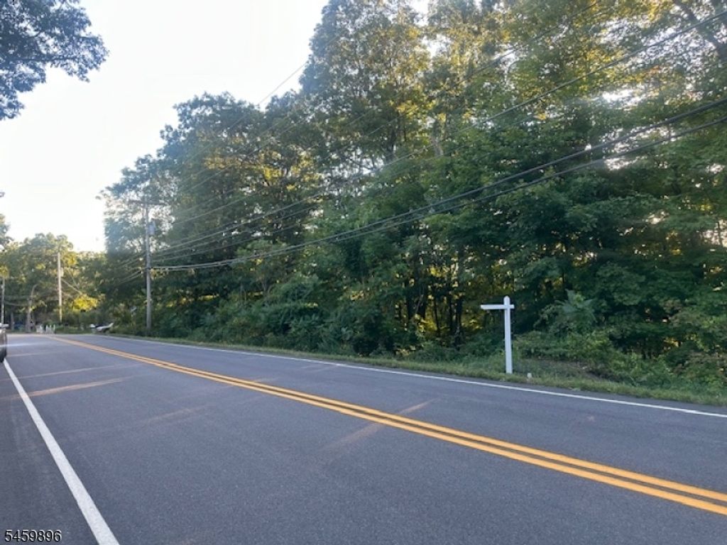 771 Canistear Rd, Vernon Twp., NJ 07422 — exterior