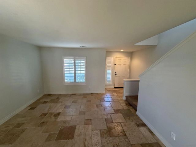 5105 Mendip, Oceanside, CA 92057