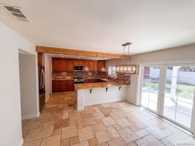 5105 Mendip, Oceanside, CA 92057