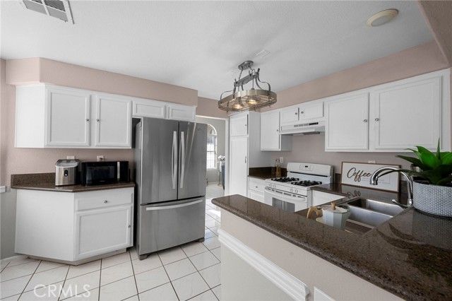 11825 Mount Royal Court, Rancho Cucamonga, CA 91737