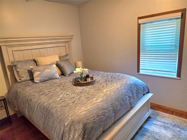 228 BLACKSTONE Drive, Erie, PA 16505