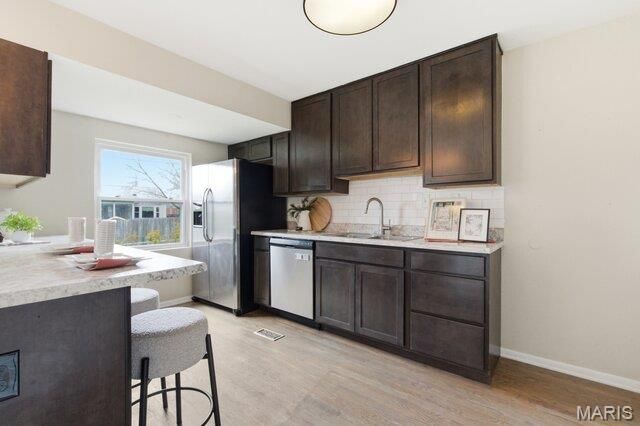 7424 Saleen Court, St Louis, MO 63130