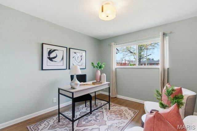 7424 Saleen Court, St Louis, MO 63130