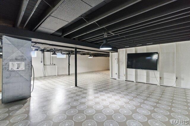 7424 Saleen Court, St Louis, MO 63130