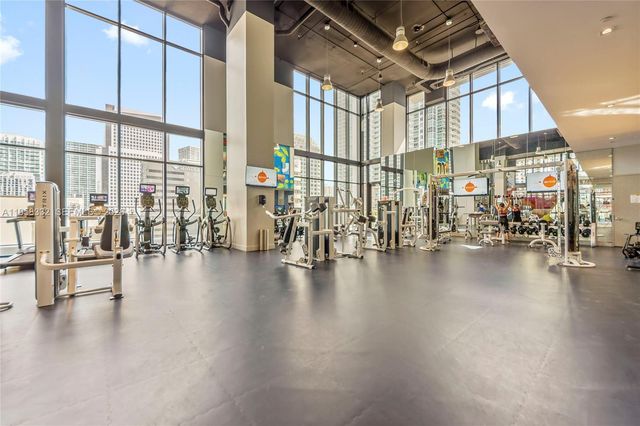 1010 Brickell Ave 4709, Miami, FL 33131