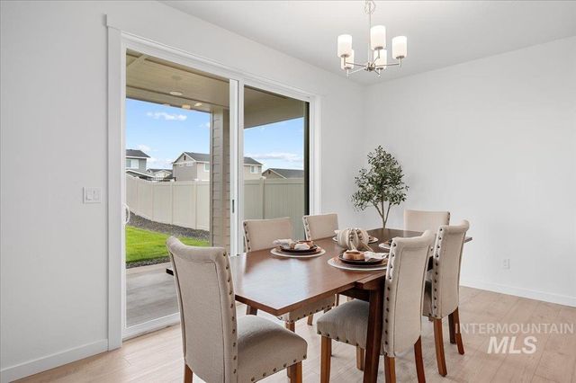 17717 N Peltzer Ave, Nampa, ID 83687