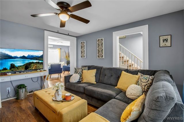 939 Grove Avenue, Niagara Falls, NY 14305