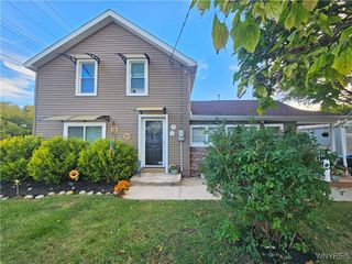 939 Grove Avenue, Niagara Falls, NY 14305