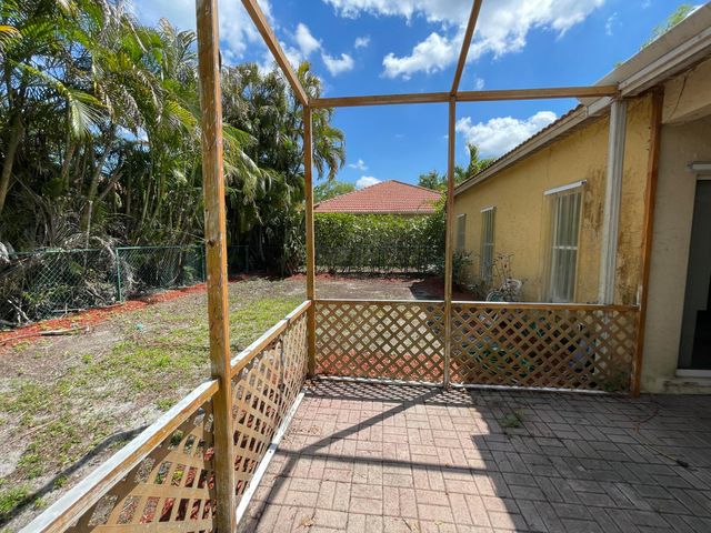 5338 Edenwood Lane, Riviera Beach, FL 33418