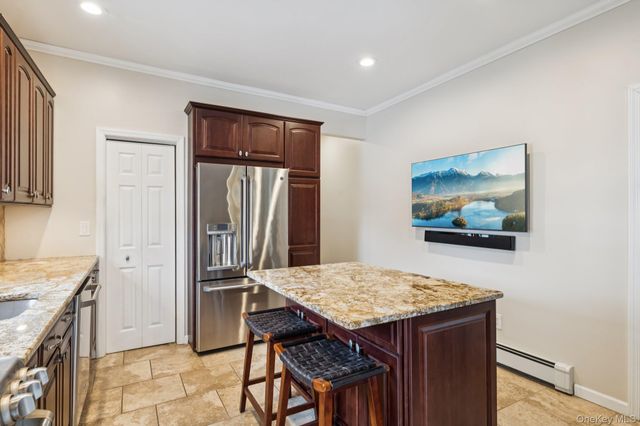 449 S 1st Street, Lindenhurst, NY 11757