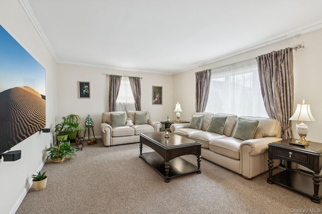 449 S 1st Street, Lindenhurst, NY 11757