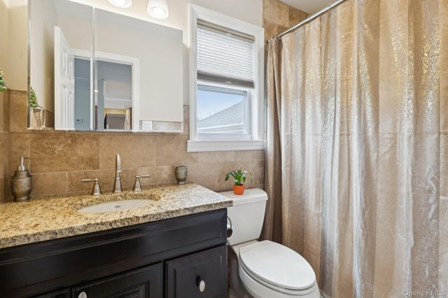 449 S 1st Street, Lindenhurst, NY 11757