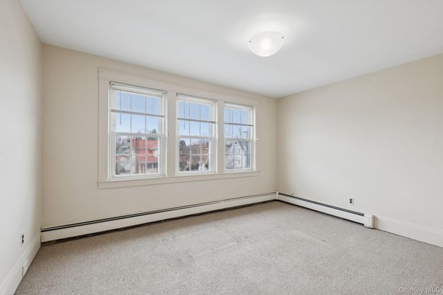 449 S 1st Street, Lindenhurst, NY 11757