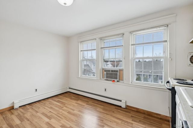 449 S 1st Street, Lindenhurst, NY 11757