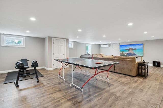 449 S 1st Street, Lindenhurst, NY 11757