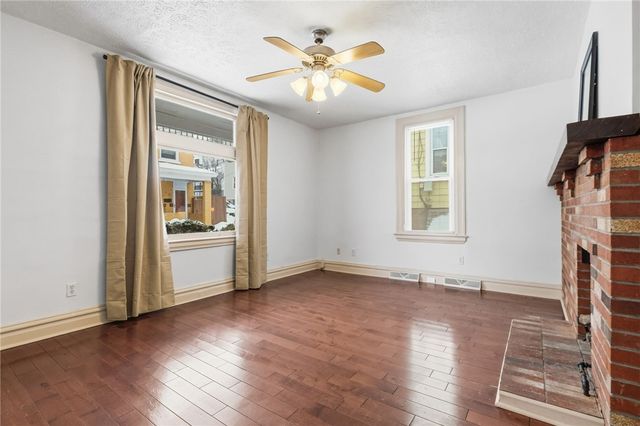 112 De Witt St, Mt Washington, PA 15211