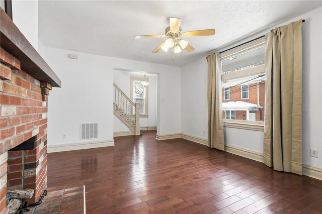 112 De Witt St, Mt Washington, PA 15211