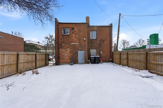 4026 W McNichols Road, Detroit, MI 48221