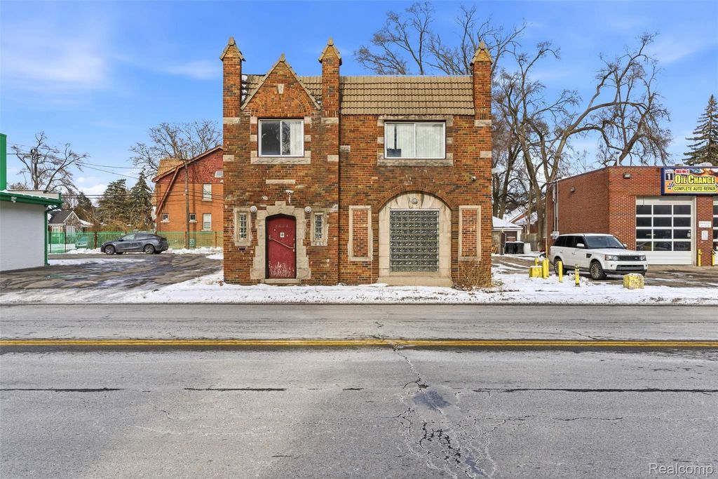 4026 W McNichols Road, Detroit, MI 48221