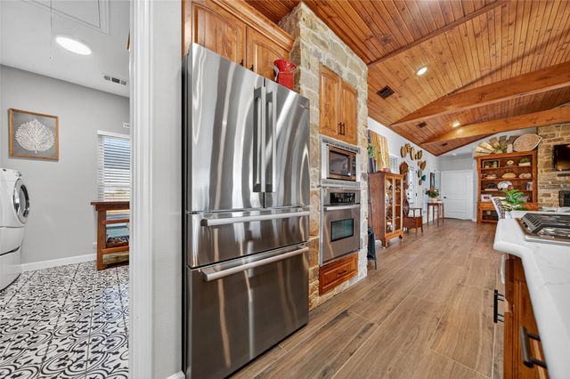 3901 FM 667, Frost, TX 76641