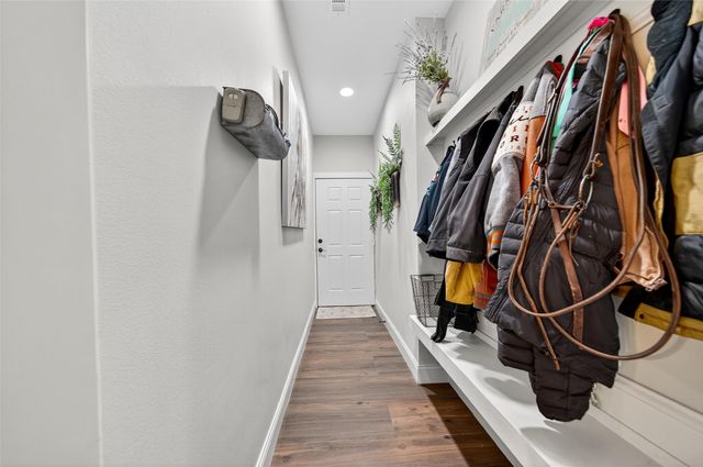 3901 FM 667, Frost, TX 76641