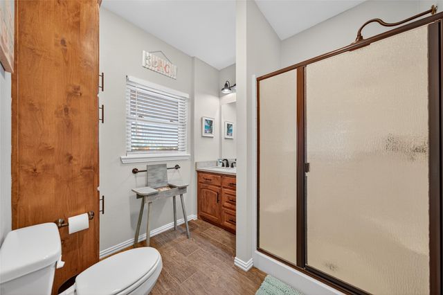 3901 FM 667, Frost, TX 76641