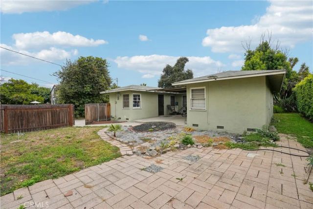 8905 Arrington Avenue, Downey, CA 90240
