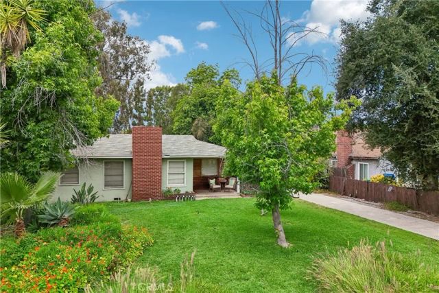 8905 Arrington Avenue, Downey, CA 90240