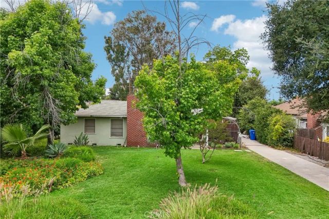 8905 Arrington Avenue, Downey, CA 90240
