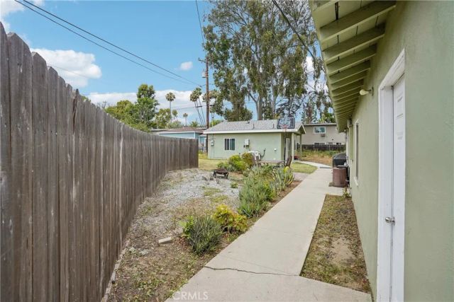8905 Arrington Avenue, Downey, CA 90240