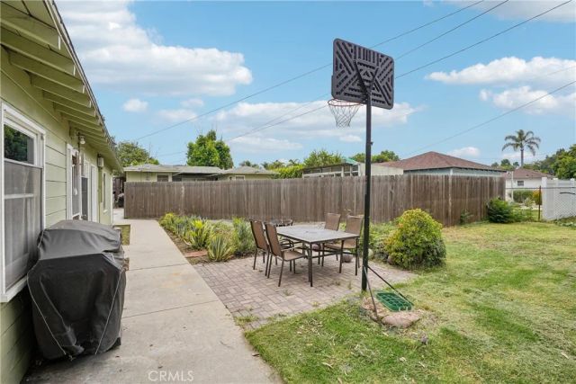 8905 Arrington Avenue, Downey, CA 90240