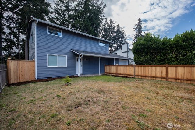 1822 S 92nd Street, Tacoma, WA 98444