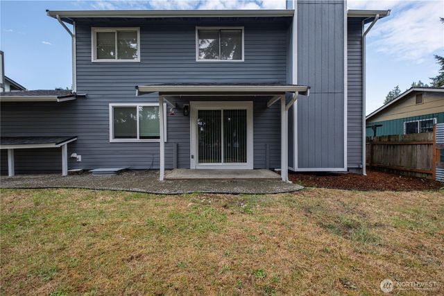 1822 S 92nd Street, Tacoma, WA 98444