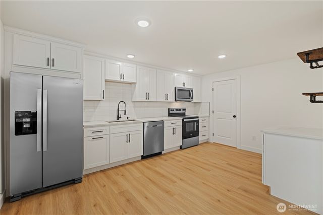 1822 S 92nd Street, Tacoma, WA 98444