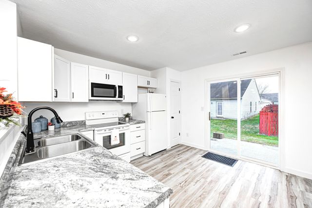 10583 Northern Dancer Drive, Indianapolis, IN 46234