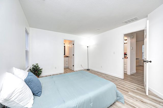 10583 Northern Dancer Drive, Indianapolis, IN 46234