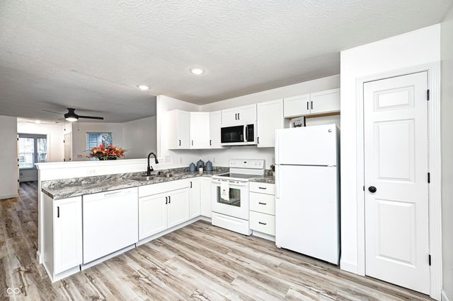 10583 Northern Dancer Drive, Indianapolis, IN 46234